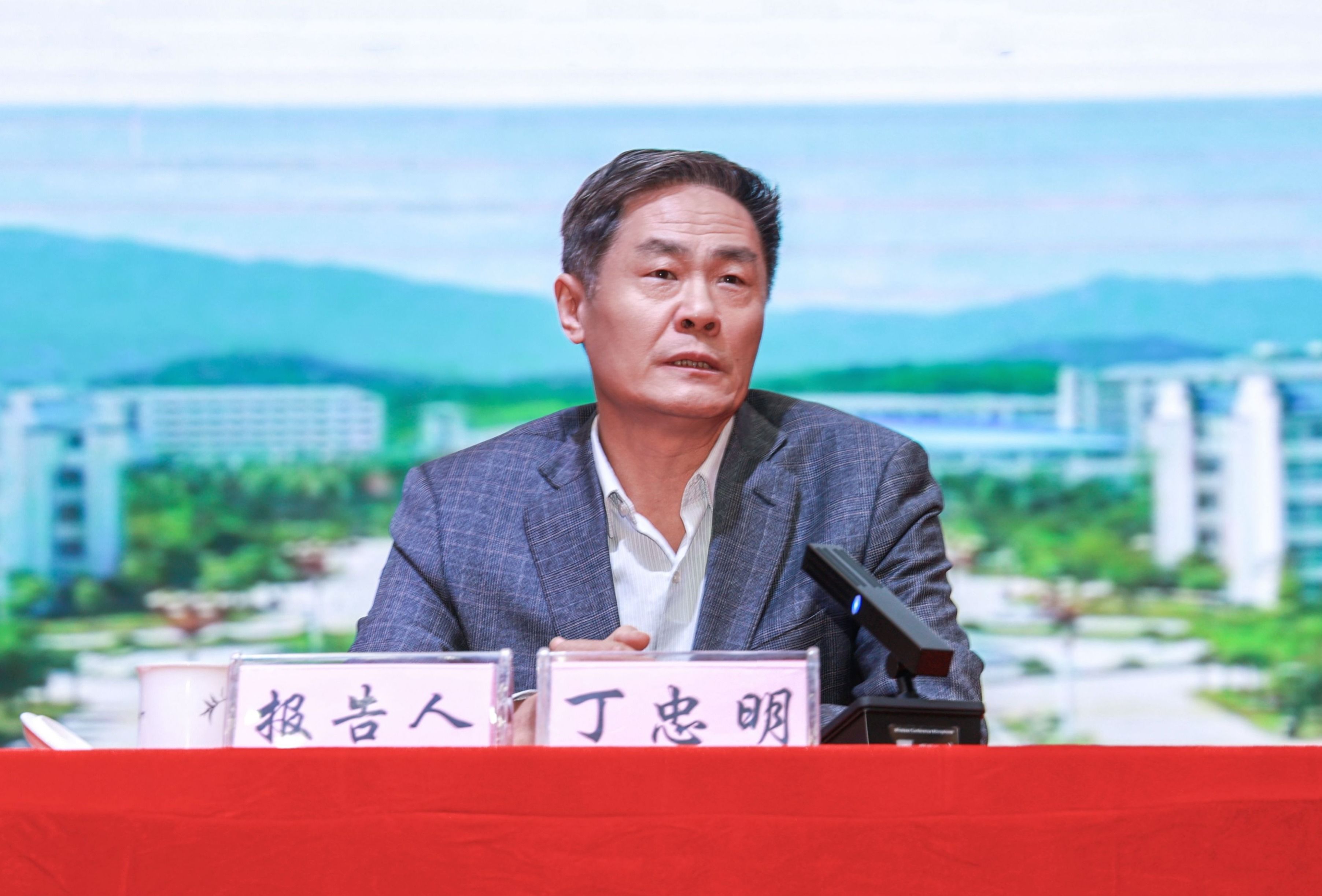 无码人妻AV一二区二区三区