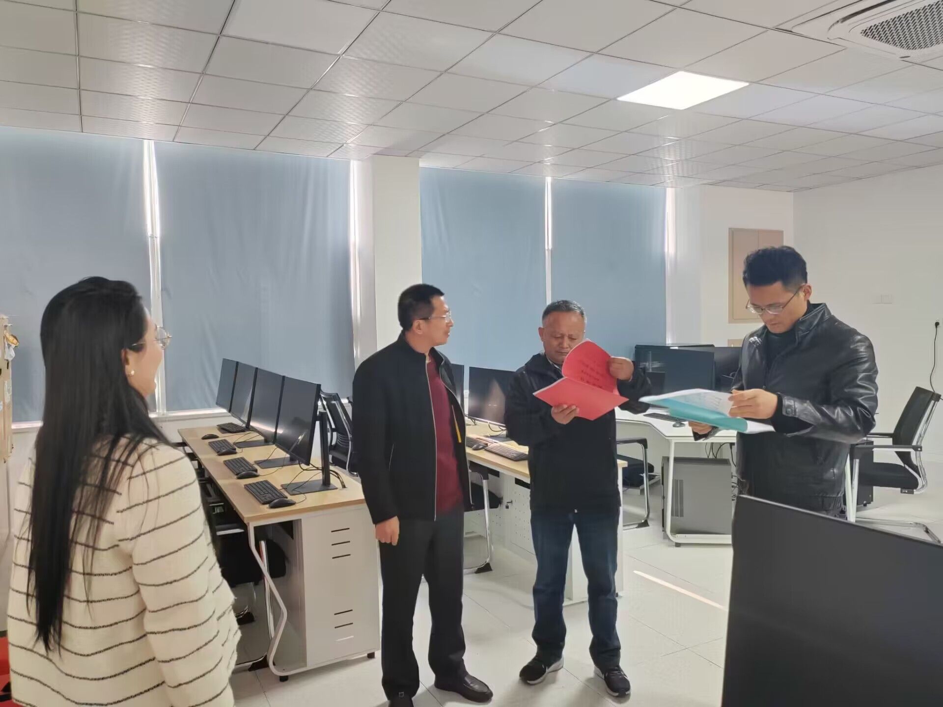 无码人妻AV一二区二区三区