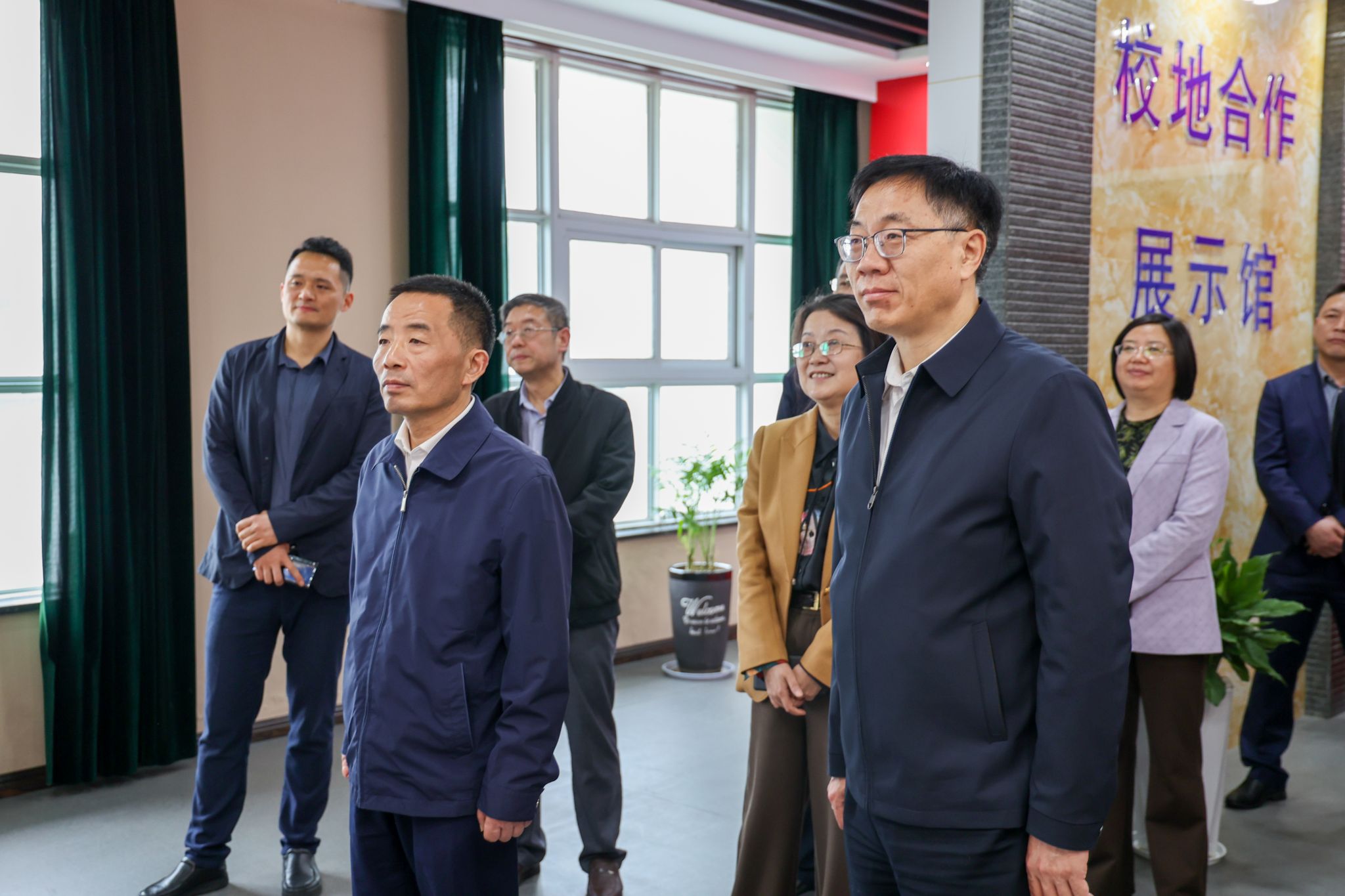 无码人妻AV一二区二区三区