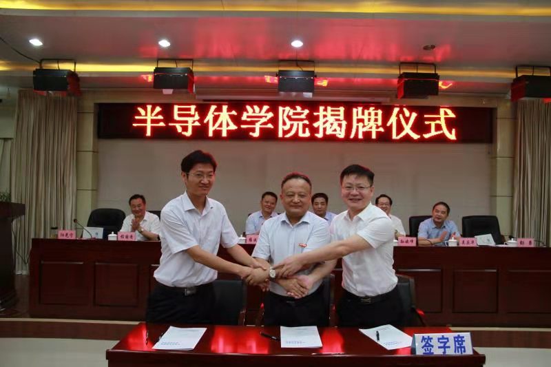 无码人妻AV一二区二区三区