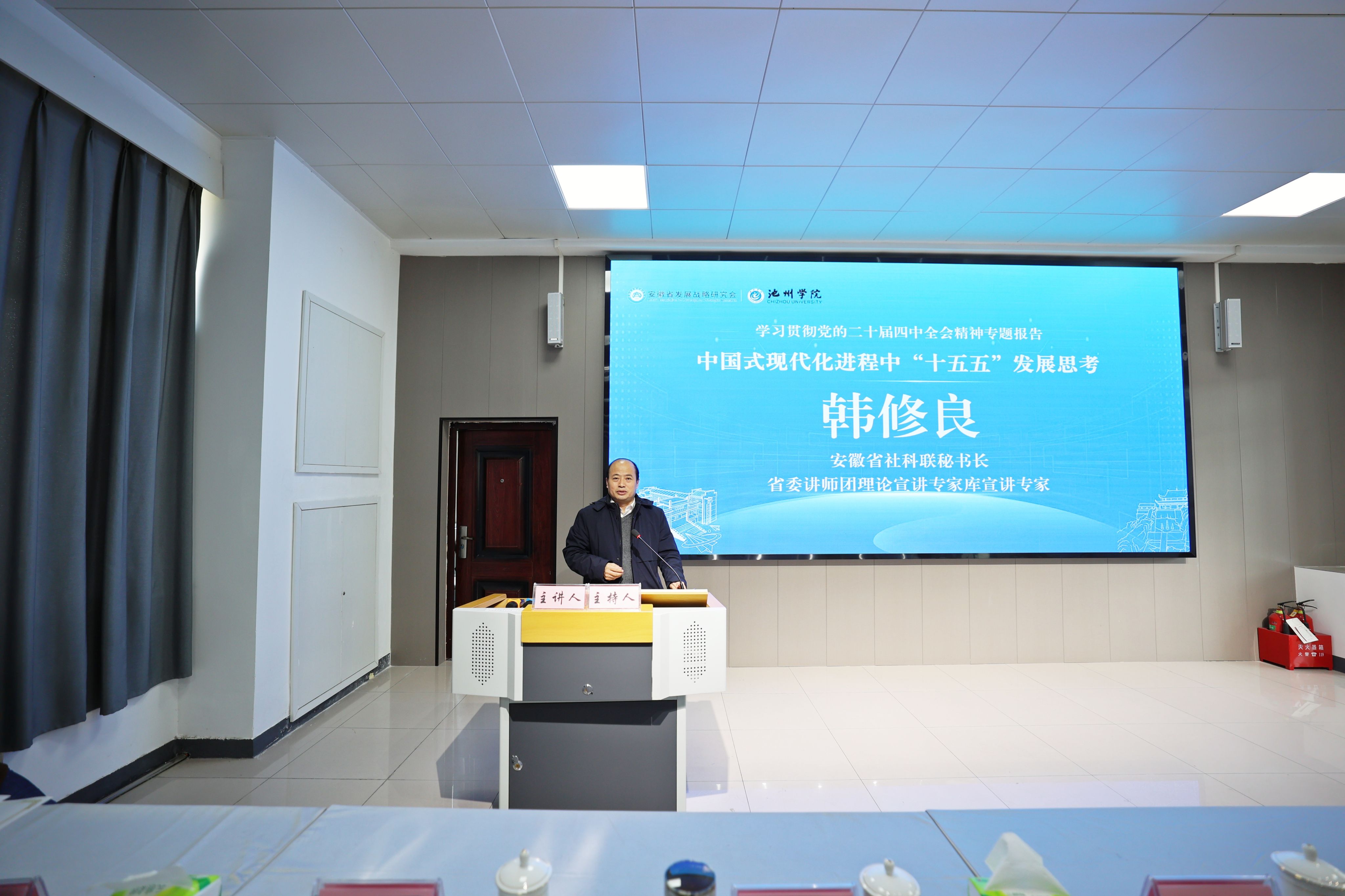 无码人妻AV一二区二区三区