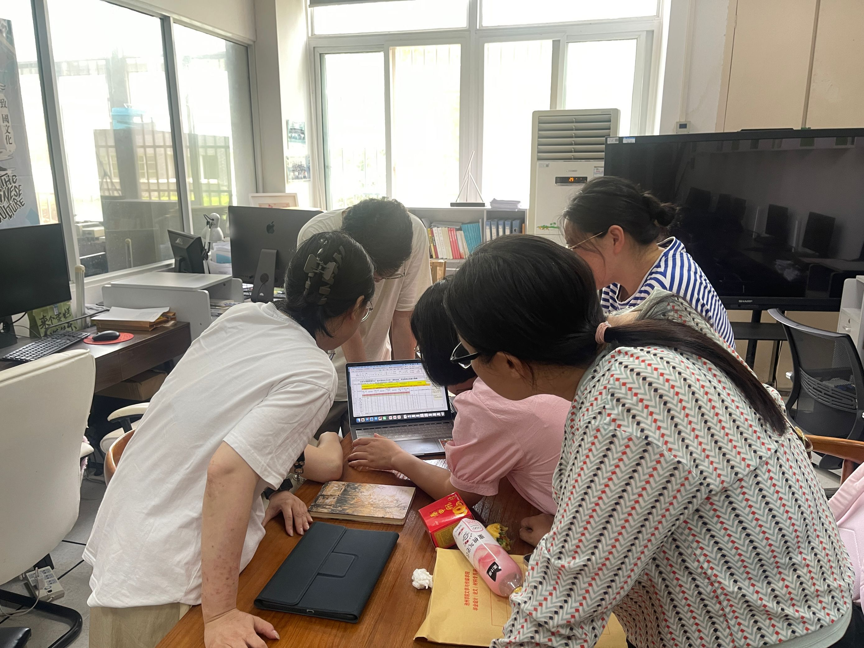 无码人妻AV一二区二区三区