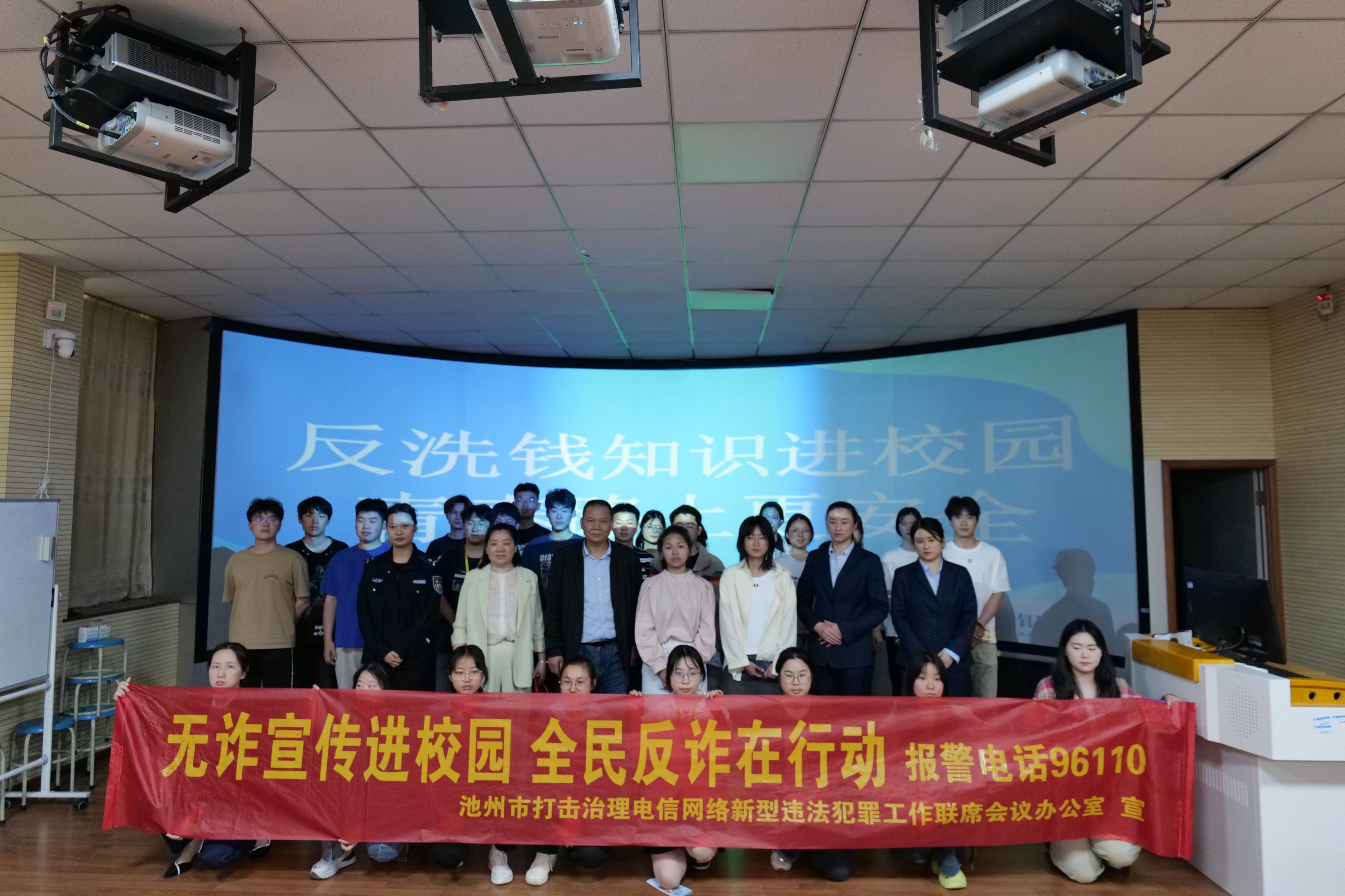 无码人妻AV一二区二区三区