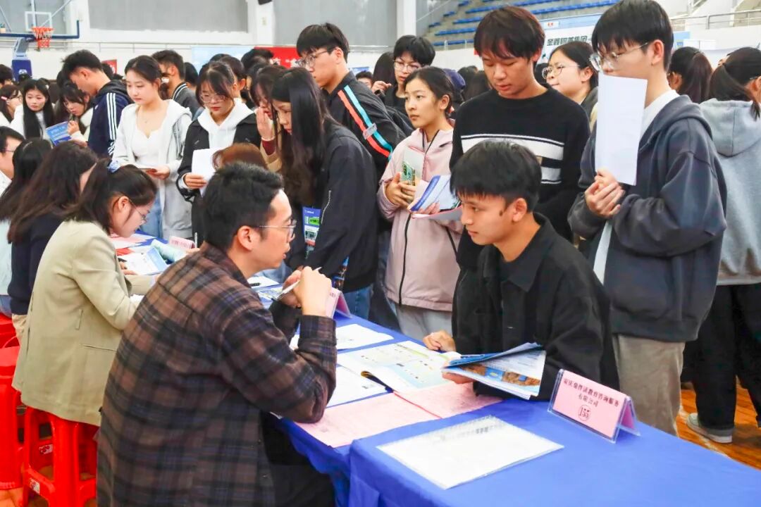 无码人妻AV一二区二区三区